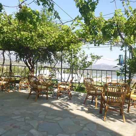 Stavros Aparthotel