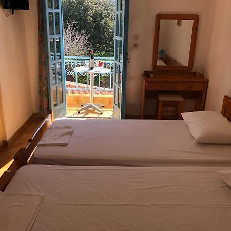 Stavros Aparthotel 4*
