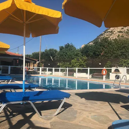 Stavros Aparthotel Istro