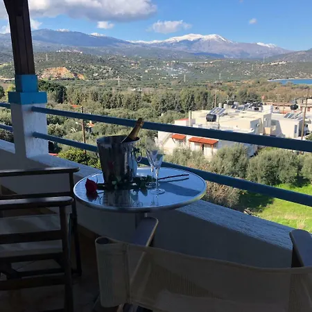 Stavros 4*